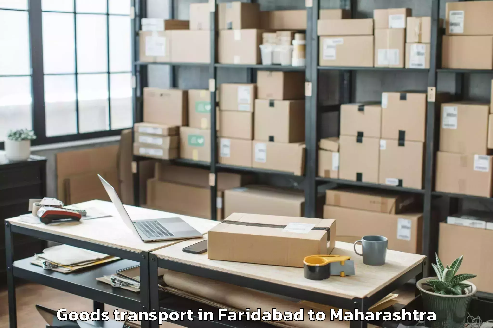 Get Faridabad to Pusad Goods Transport